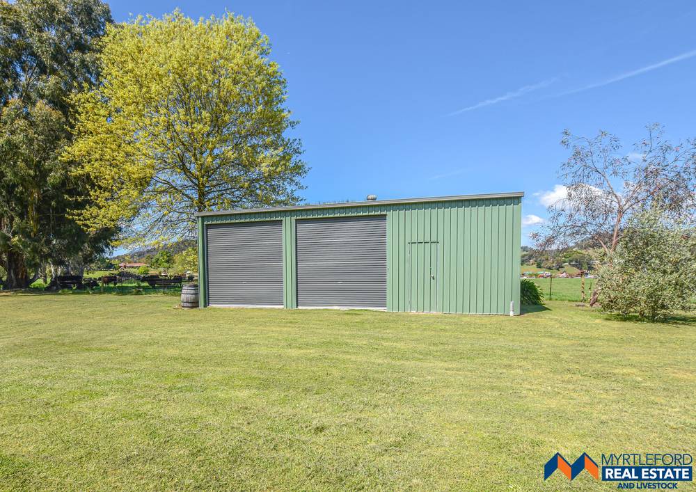 7. Jenny Lane, MYRTLEFORD, VIC 3737