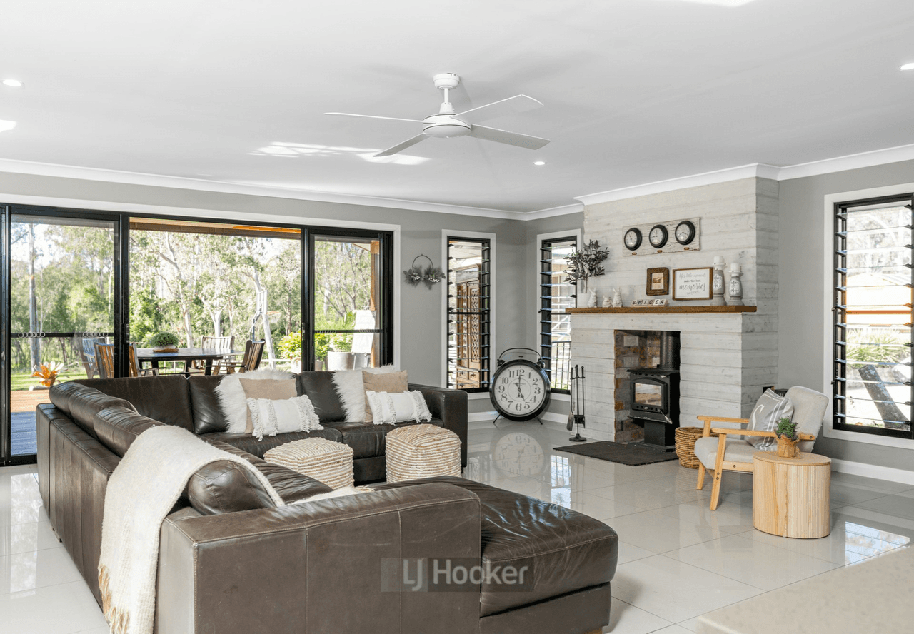 22-24 Belair Close, PARK RIDGE SOUTH, QLD 4125