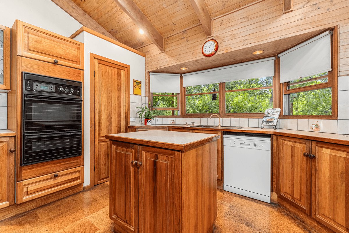 282 Ryans Road, Coongulla, VIC 3860