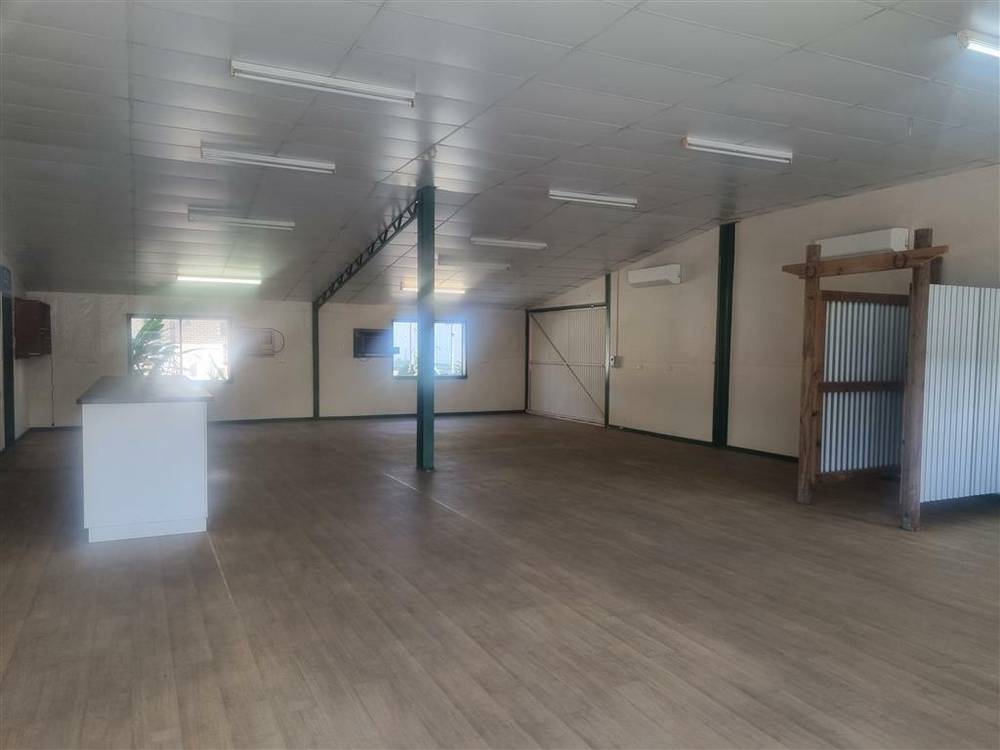 114 Main St, Proserpine, QLD 4800