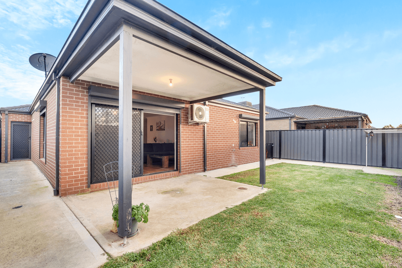 13 Tussock Road, Craigieburn, VIC 3064