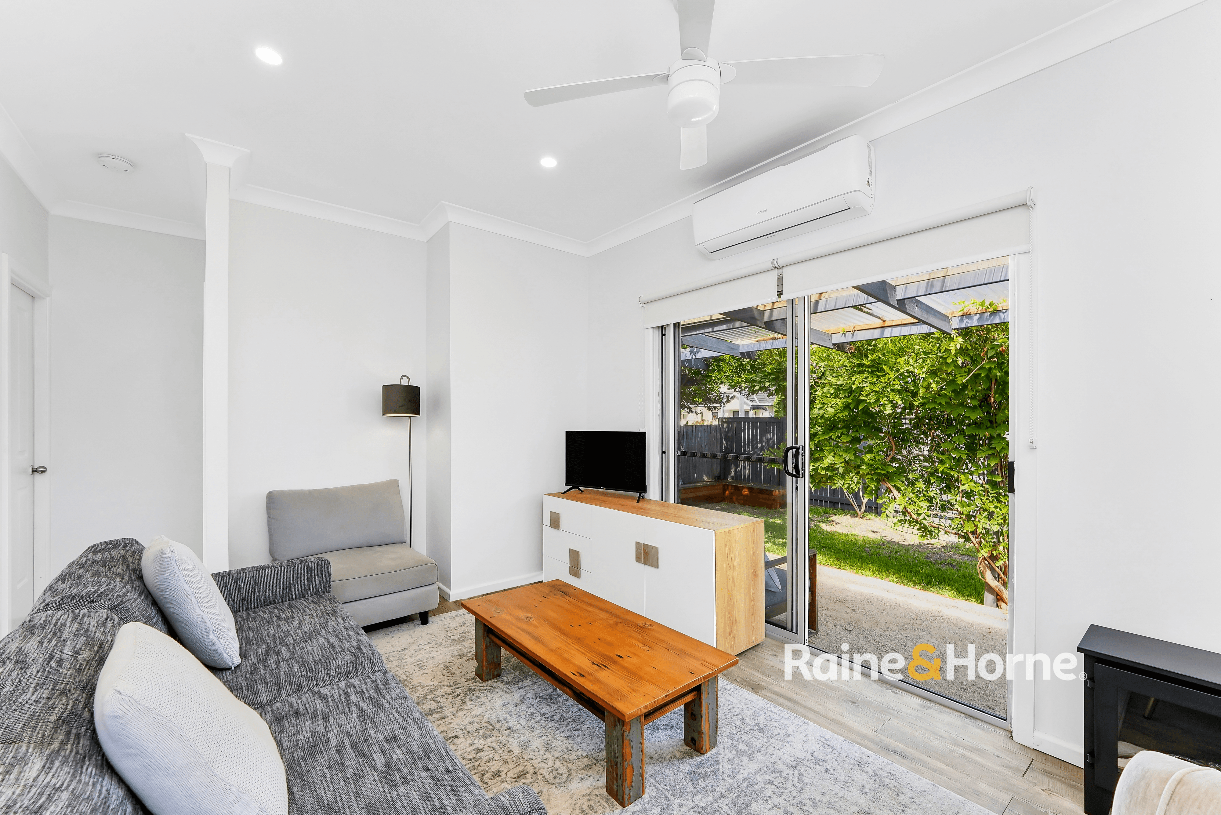 86 Barrenjoey Road, ETTALONG BEACH, NSW 2257