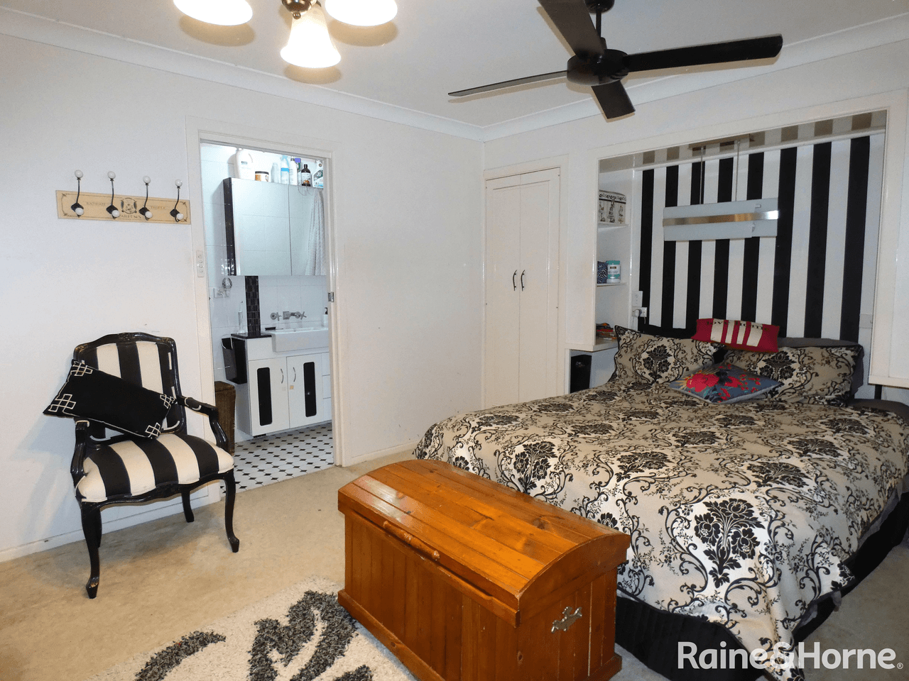 23 Queen Street, MOREE, NSW 2400