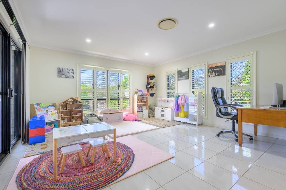 9 Gino Court, BURUA, QLD 4680