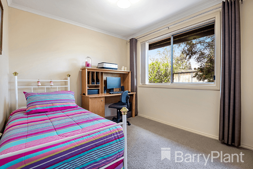 15 Masked Owl Road, South Morang, VIC 3752