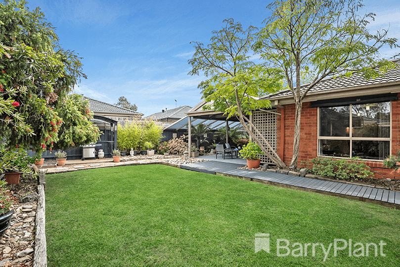 15 Masked Owl Road, South Morang, VIC 3752