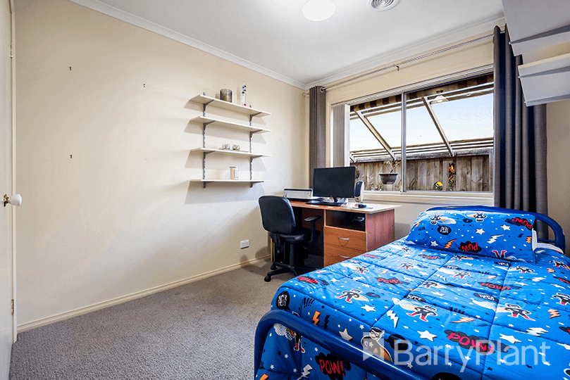 15 Masked Owl Road, South Morang, VIC 3752