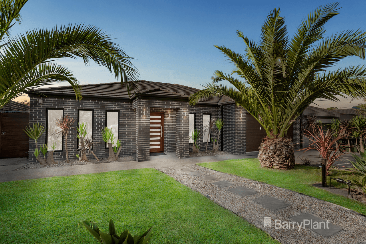 10 Woolshed Avenue, MERNDA, VIC 3754