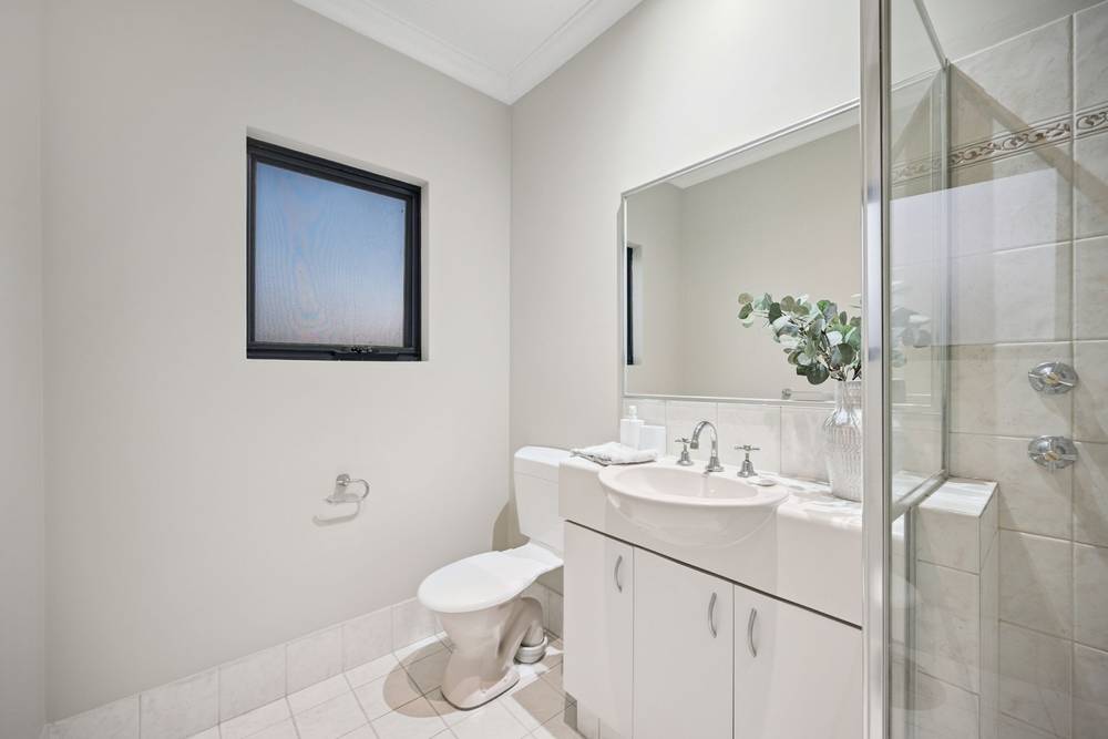 2/138 Robert Street, Como, WA 6152