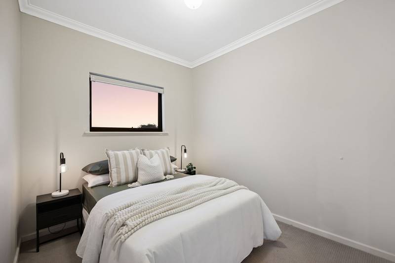 2/138 Robert Street, Como, WA 6152