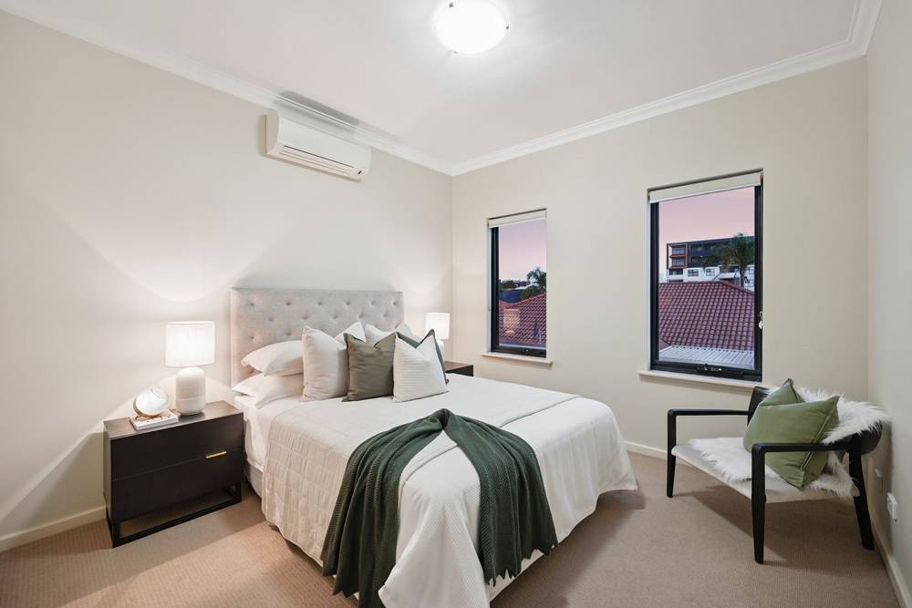 2/138 Robert Street, Como, WA 6152