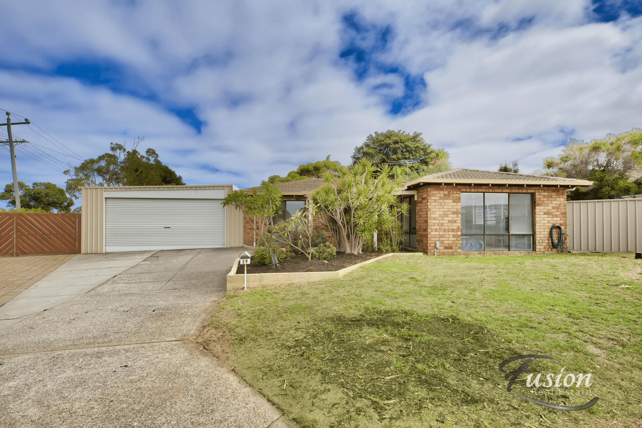 39 Sullivan Road, DUNCRAIG, WA 6023