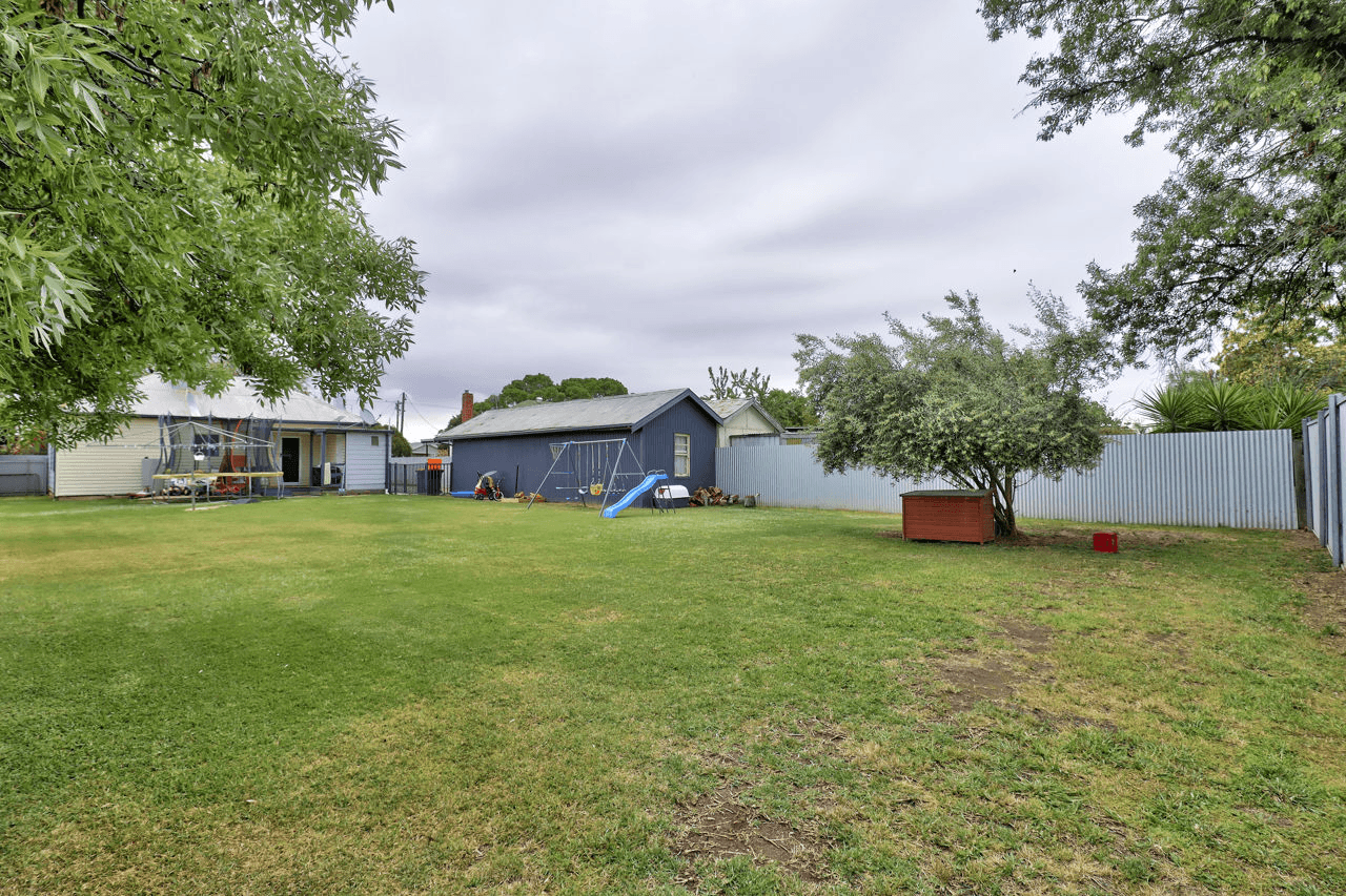 469 Maher Street, DENILIQUIN, NSW 2710