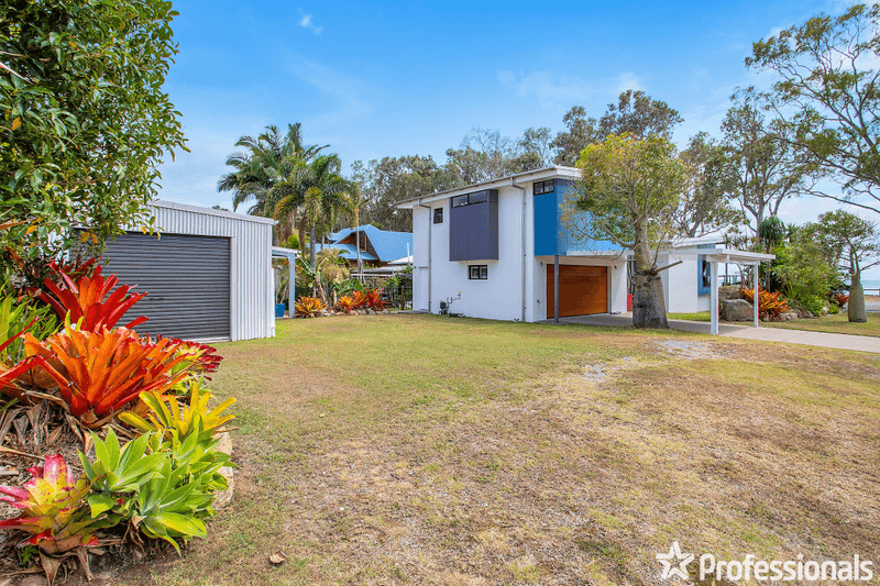 12 Ward Esplanade, BALL BAY, QLD 4741