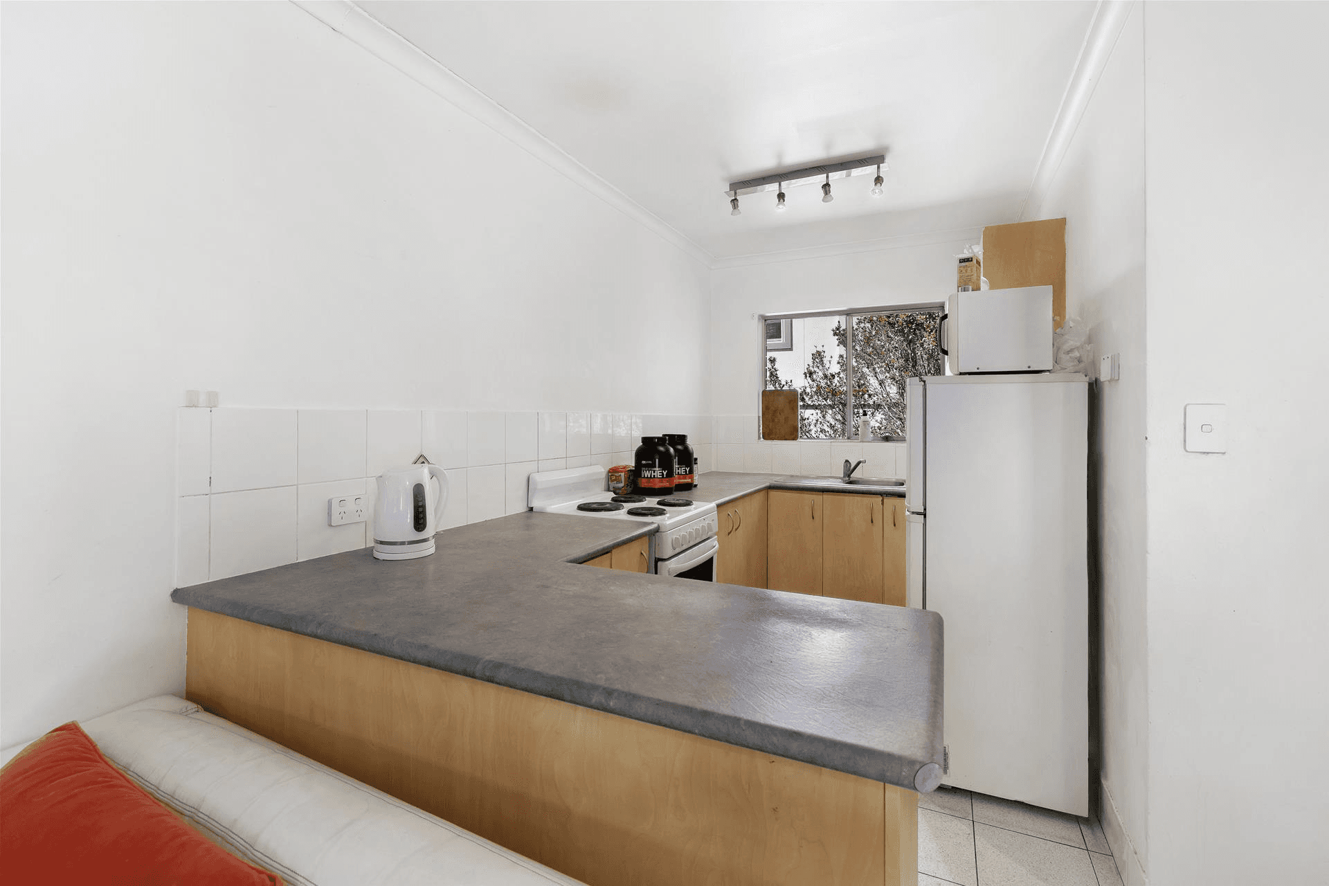 4/19 Sunset Boulevard, Surfers Paradise, QLD 4217