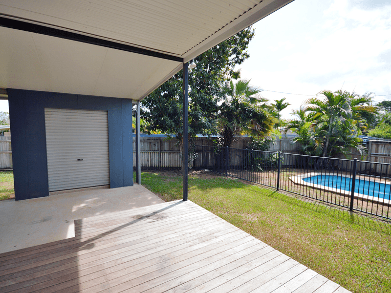 1/11 Yileen Court, Rocky Point, QLD 4874