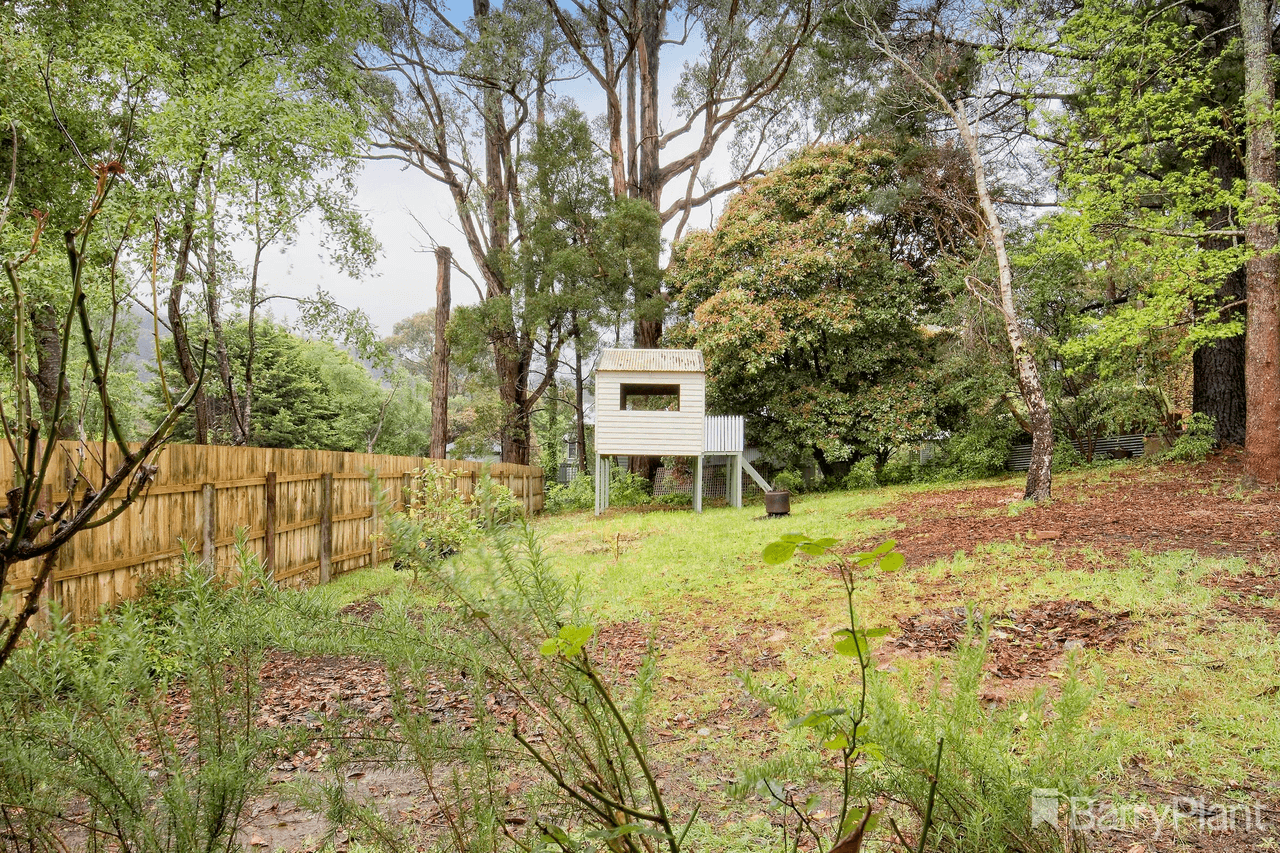 1 Nugent Street, Monbulk, VIC 3793