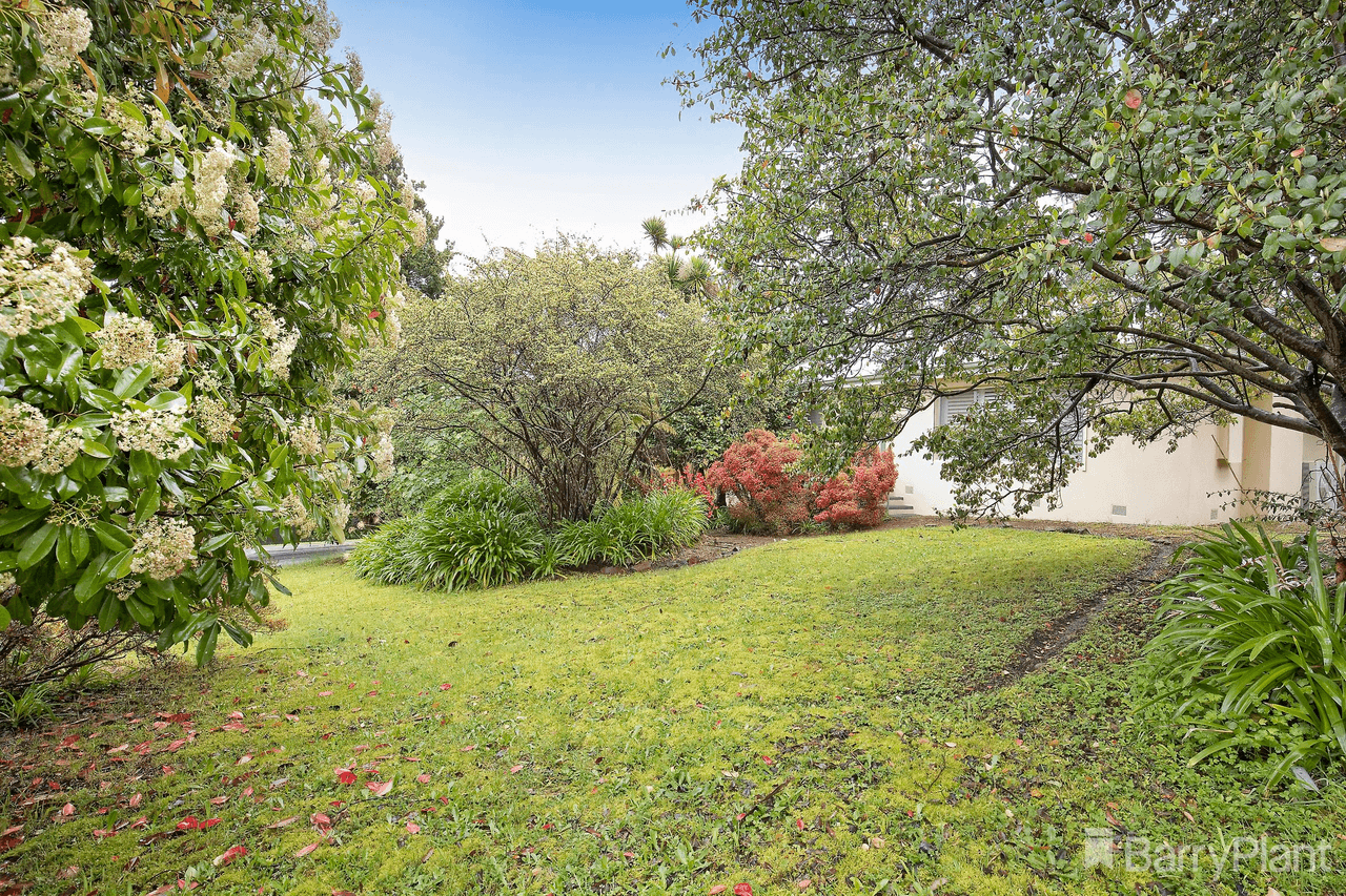 1 Nugent Street, Monbulk, VIC 3793