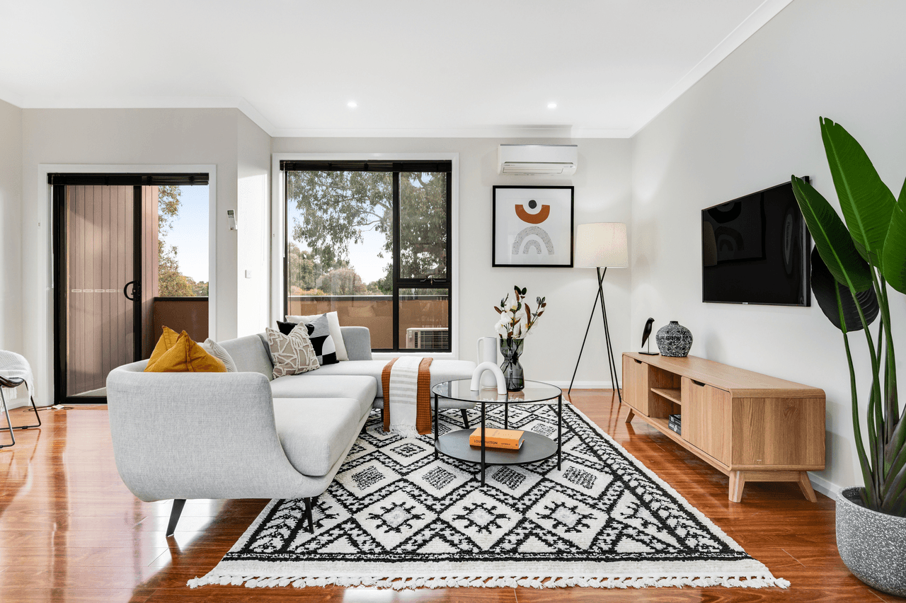 4/354 Grand Boulevard, CRAIGIEBURN, VIC 3064