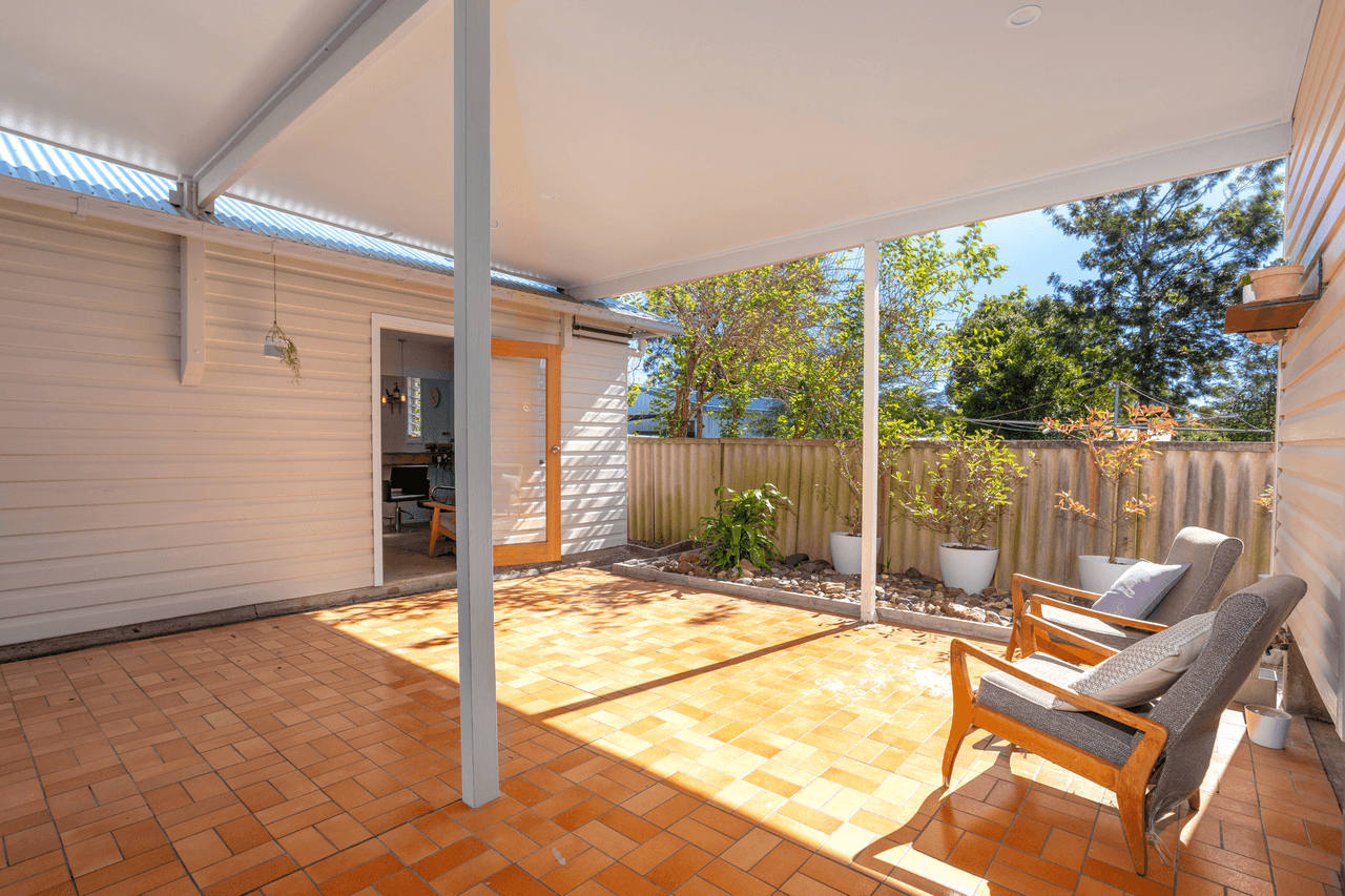 14 Wingham Road, TAREE, NSW 2430