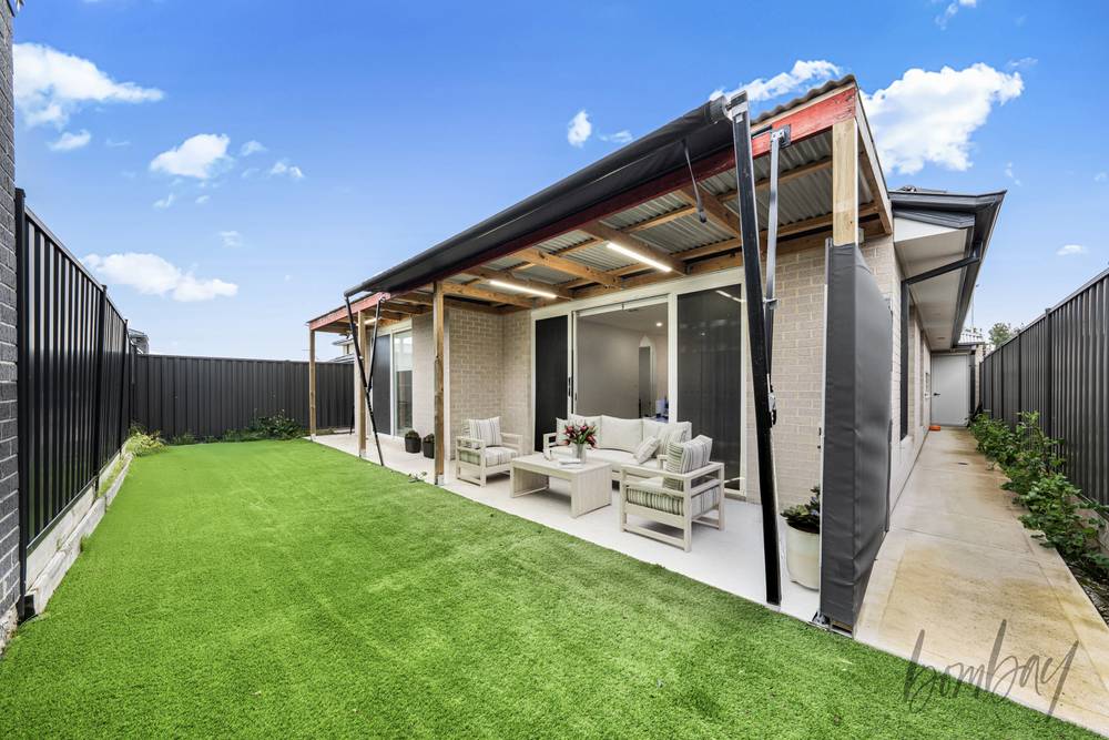 98 Arcturus Drive, KALKALLO, VIC 3064