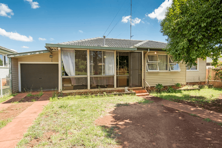 320 Alderley Street, KEARNEYS SPRING, QLD 4350