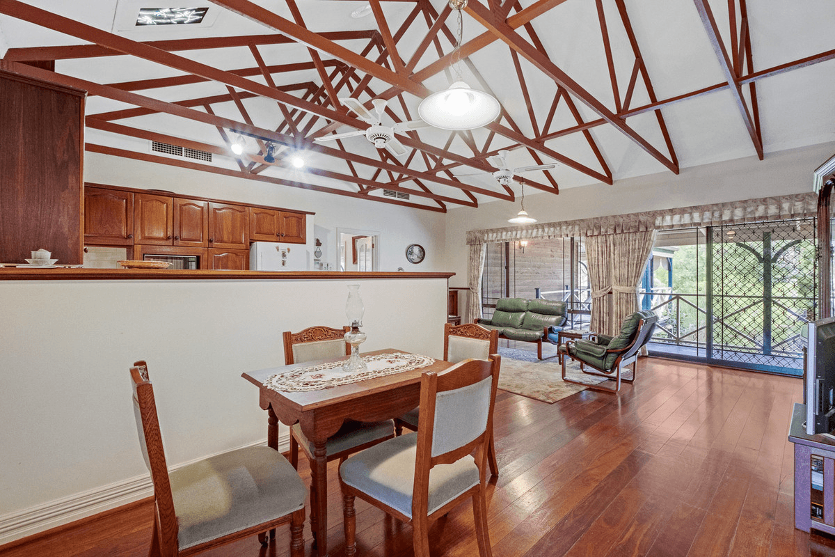 13 Trevor Court, Roleystone, WA 6111