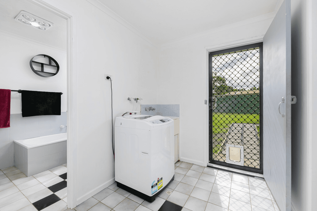 37 Bellmere Road, BELLMERE, QLD 4510