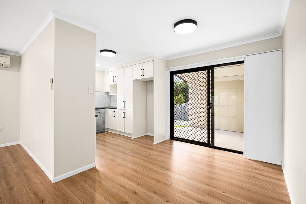 23 Currawong Drive, BIRKDALE, QLD 4159