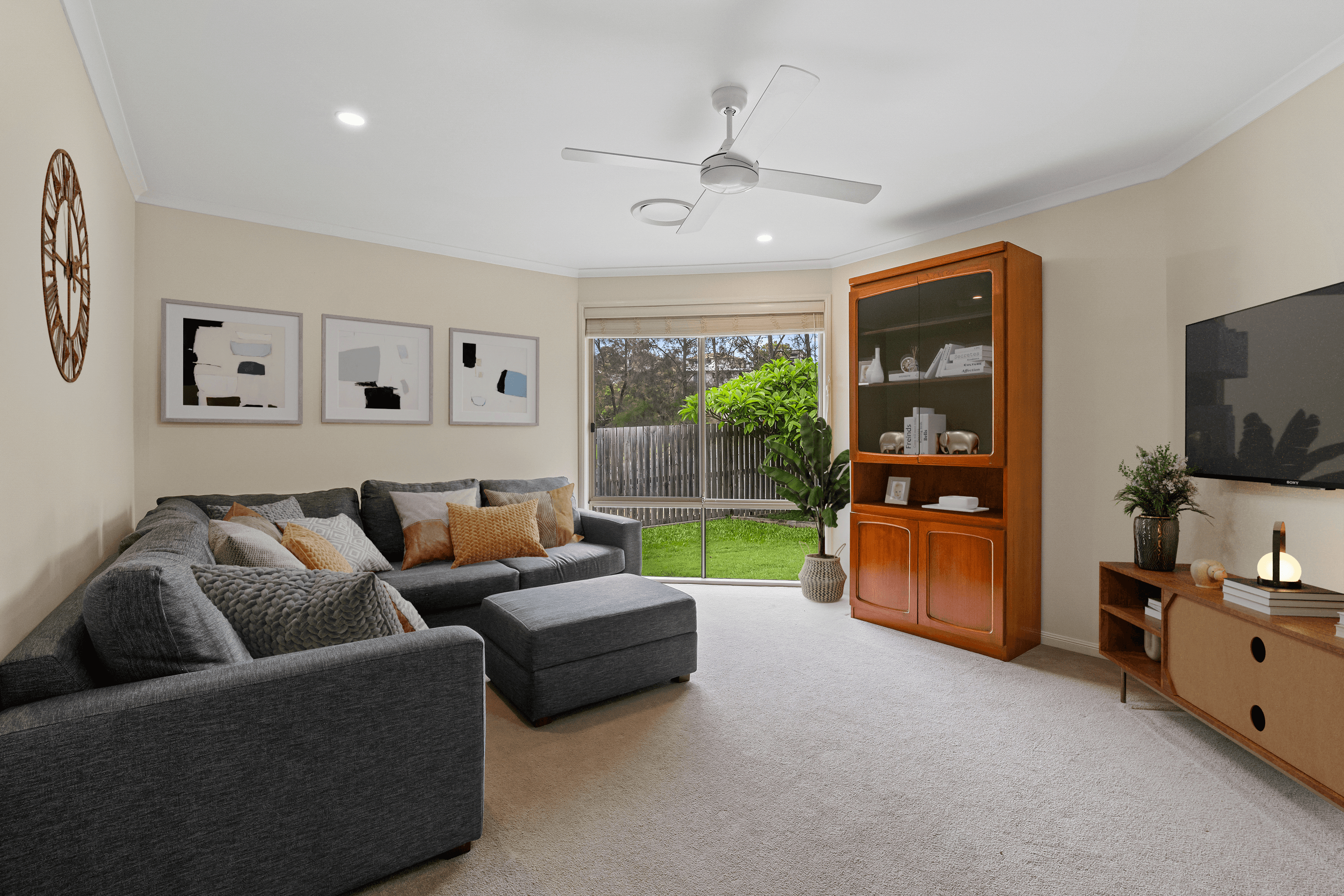 32 Johnson Parade, ORMEAU HILLS, QLD 4208