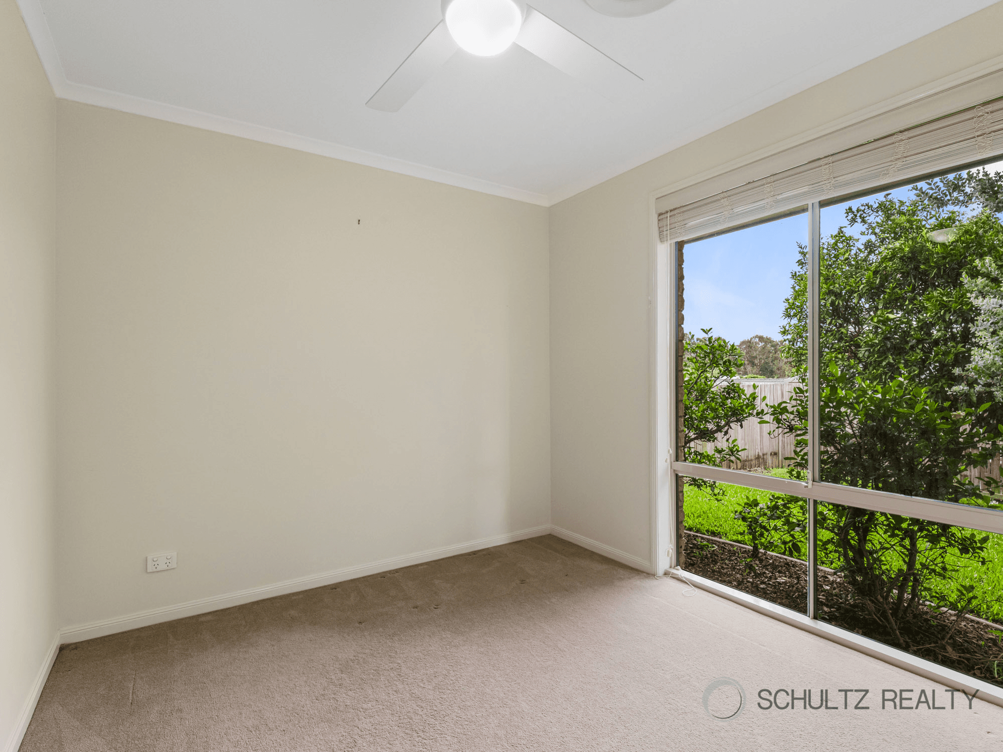 32 Johnson Parade, ORMEAU HILLS, QLD 4208