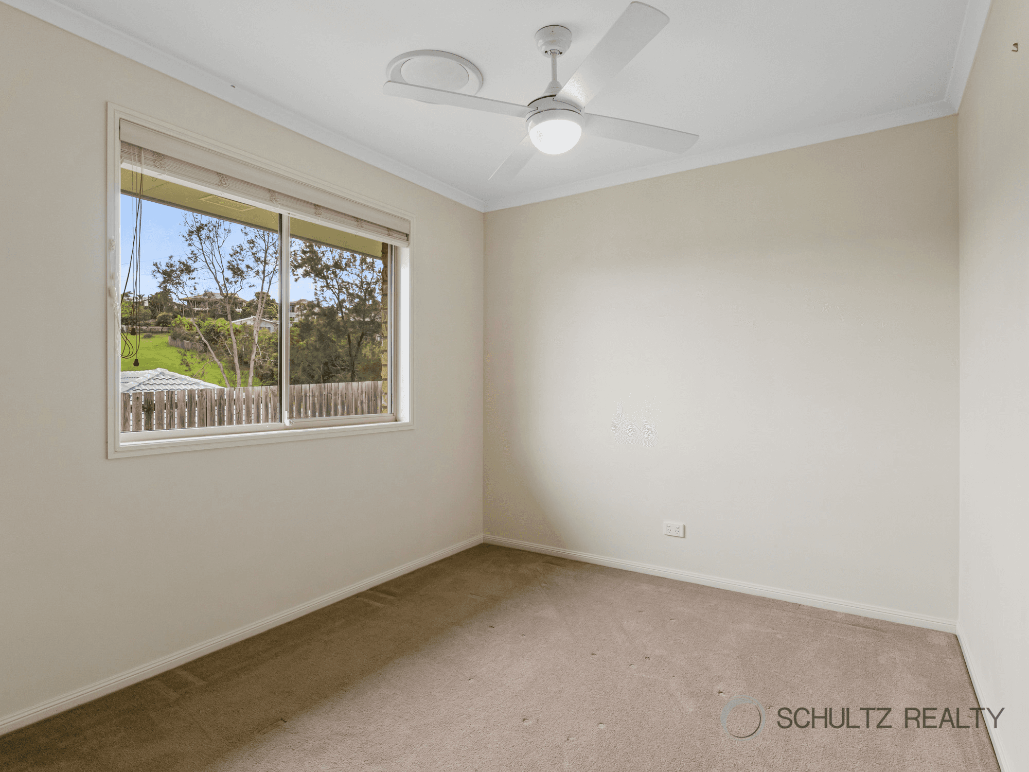 32 Johnson Parade, ORMEAU HILLS, QLD 4208