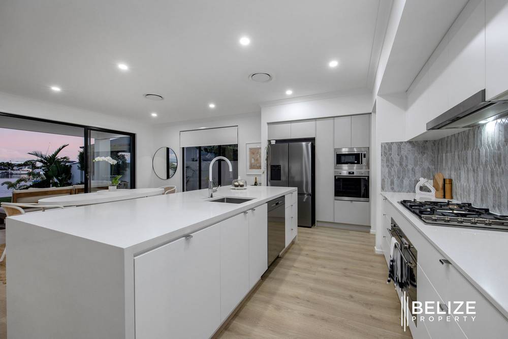 259 Harbour Boulevard, JACOBS WELL, QLD 4208