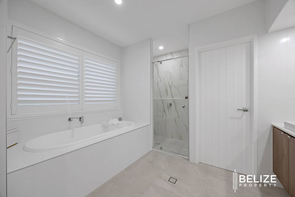 259 Harbour Boulevard, JACOBS WELL, QLD 4208