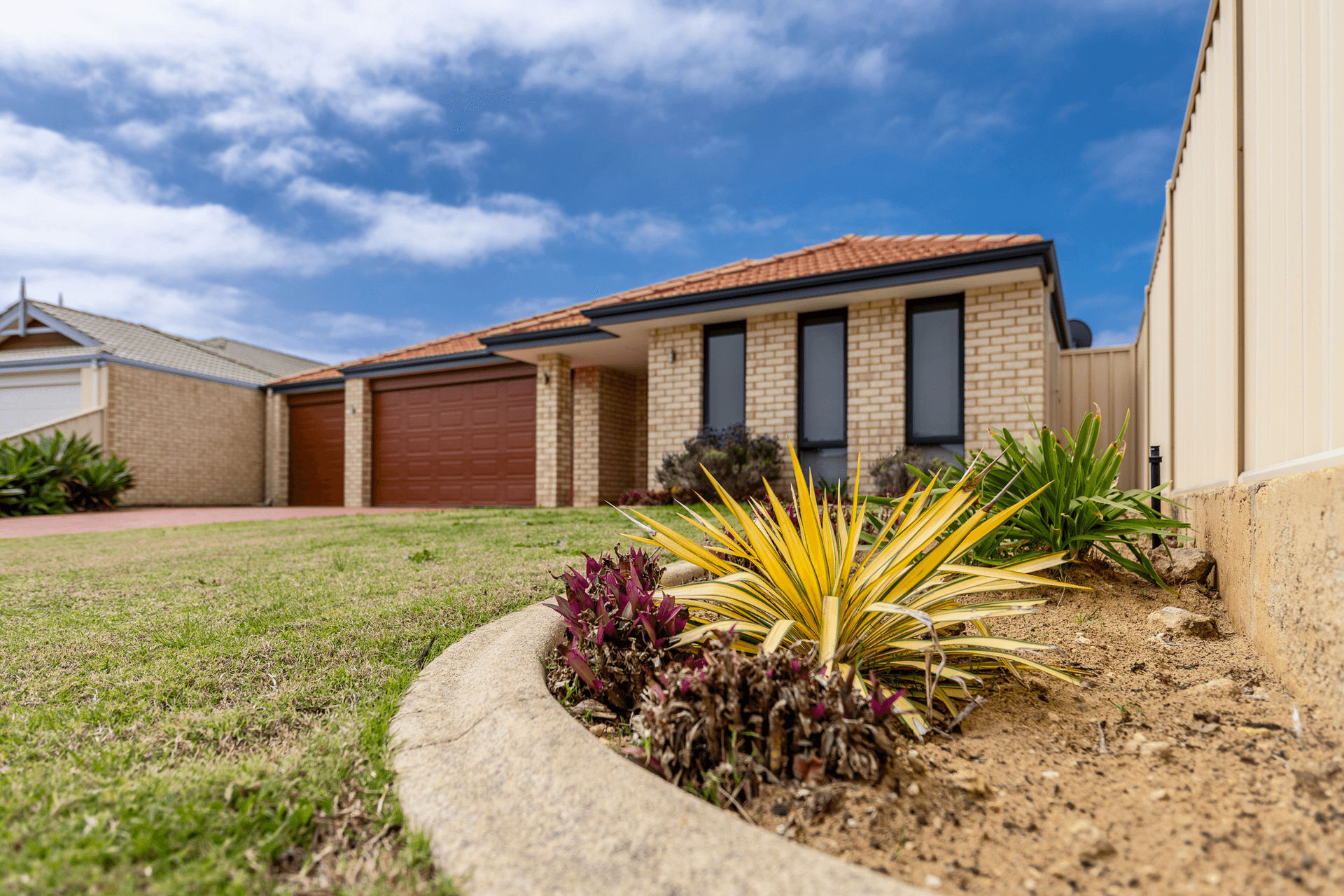 9 Burrill Rest, Lakelands, WA 6180