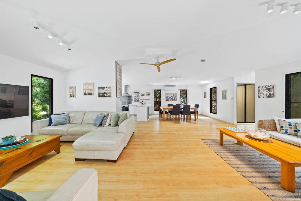 4 Ibis Court, RAINBOW BEACH, QLD 4581