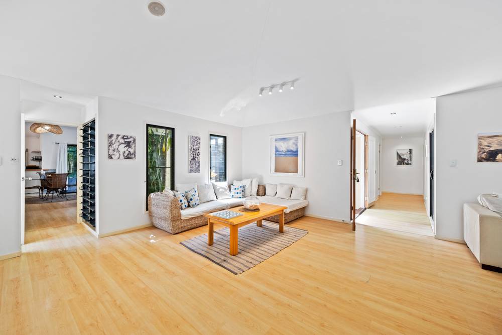 4 Ibis Court, RAINBOW BEACH, QLD 4581