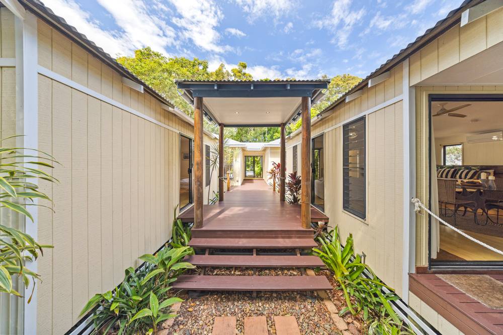 4 Ibis Court, RAINBOW BEACH, QLD 4581