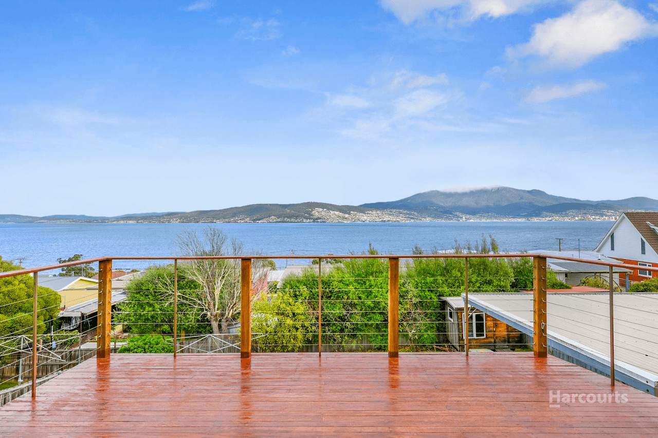 203 Carella Street, Howrah, TAS 7018