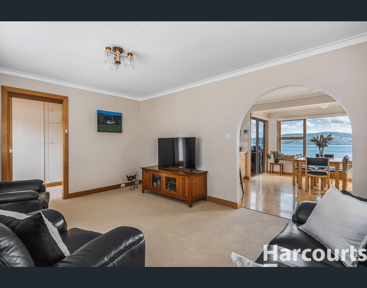 203 Carella Street, Howrah, TAS 7018