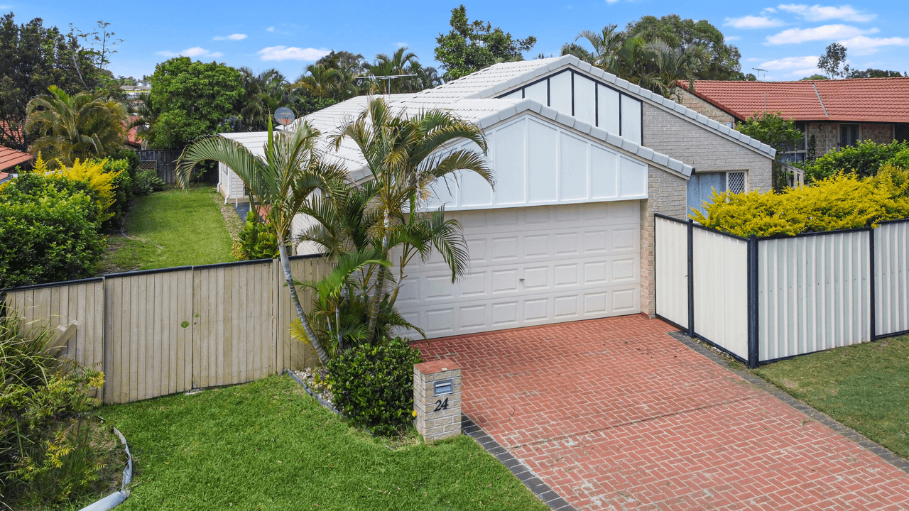 24 Samantha Street, WYNNUM WEST, QLD 4178