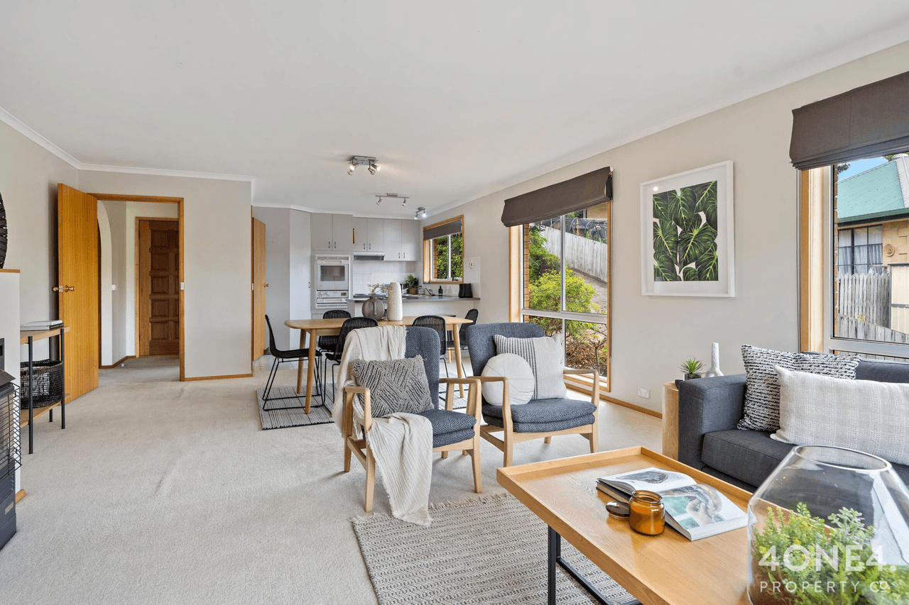 1/6 Yaizu Court, Lenah Valley, TAS 7008