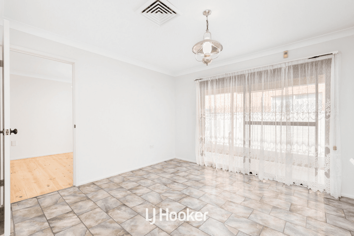 12 McCoy Street, TOONGABBIE, NSW 2146