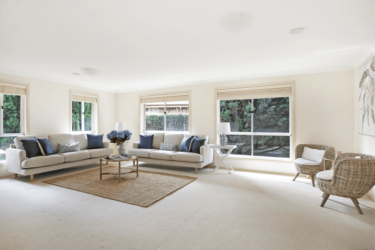 11 Lavis Road, BOWRAL, NSW 2576