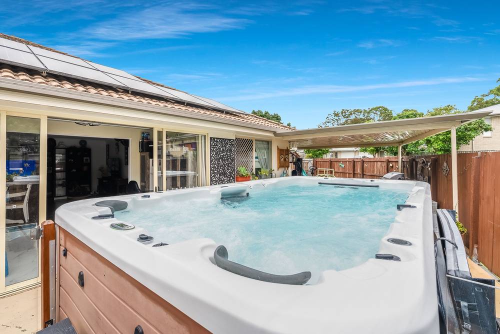 2/10-12 Montree Circuit, Kallangur, QLD 4503