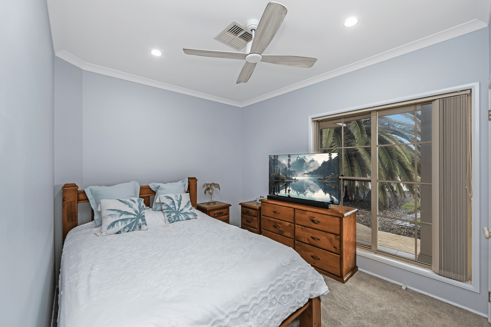 32 Stan Johnson Drive, Hamlyn Terrace, NSW 2259