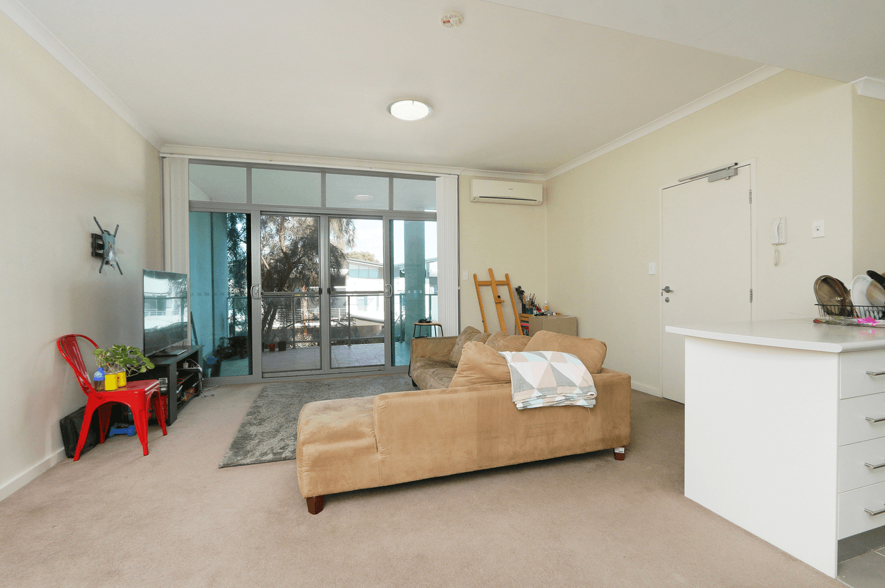 21/34 MALATA Crescent, SUCCESS, WA 6164