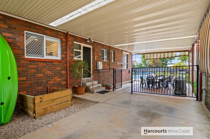 8 Passmore Avenue, PORT NOARLUNGA, SA 5167