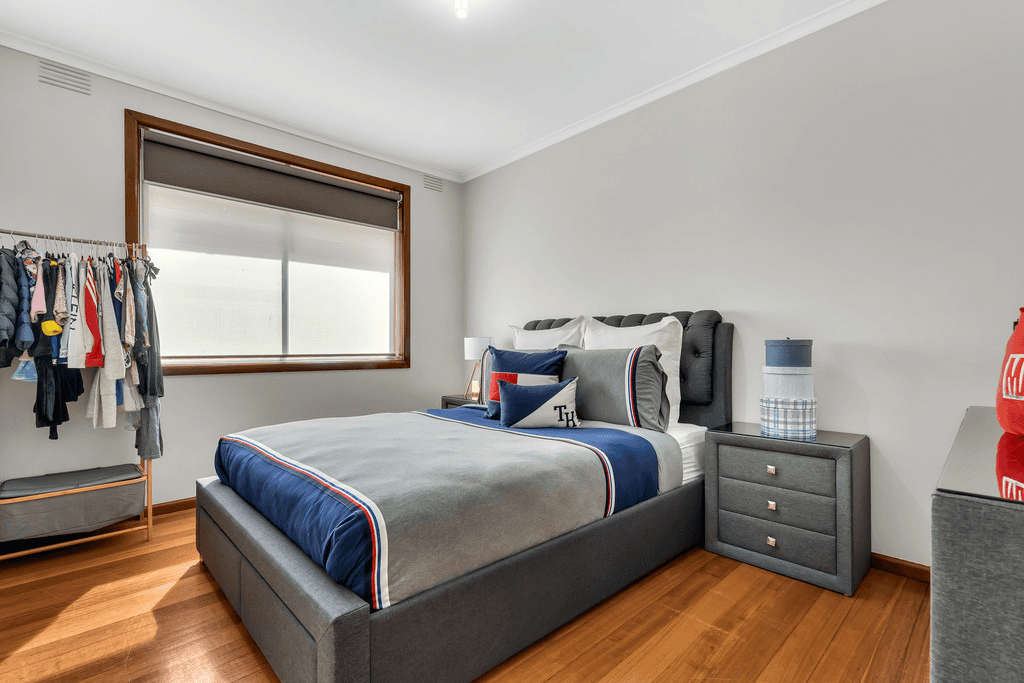 11 Chestnut Street, CAMPBELLFIELD, VIC 3061