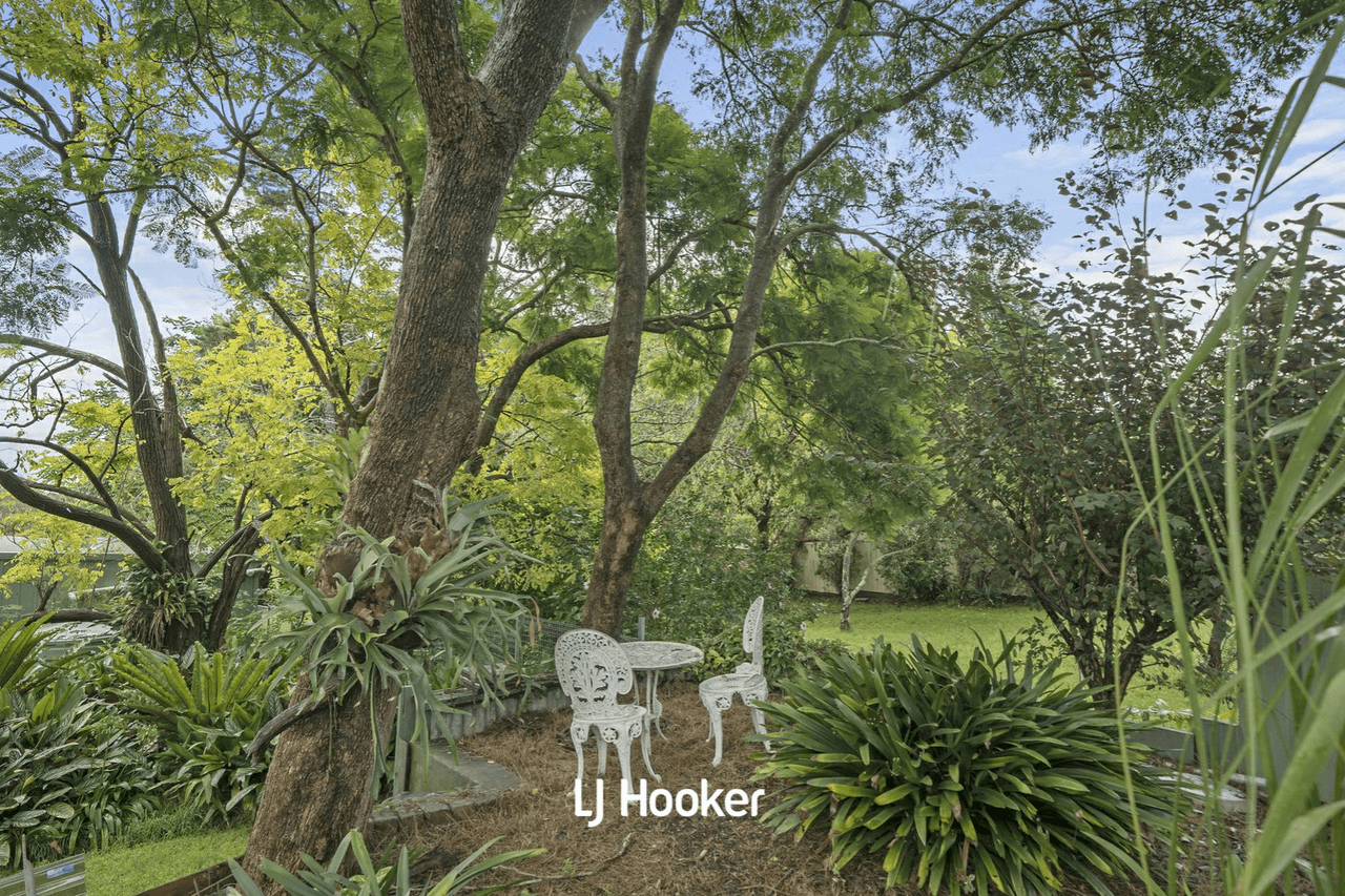 11 Post Office Road, GLENORIE, NSW 2157